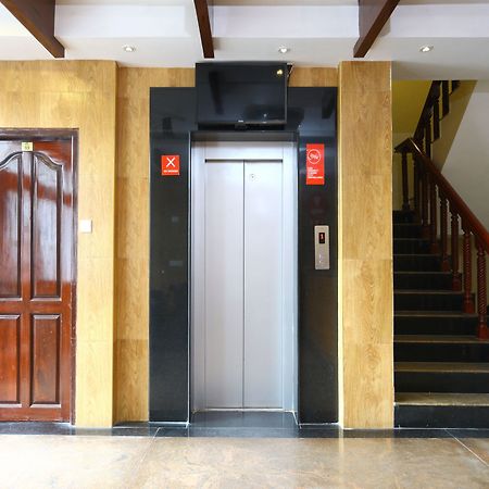 Oyo 094 Bussy St Prakasam Residency Hotel Pondicherry Ngoại thất bức ảnh
