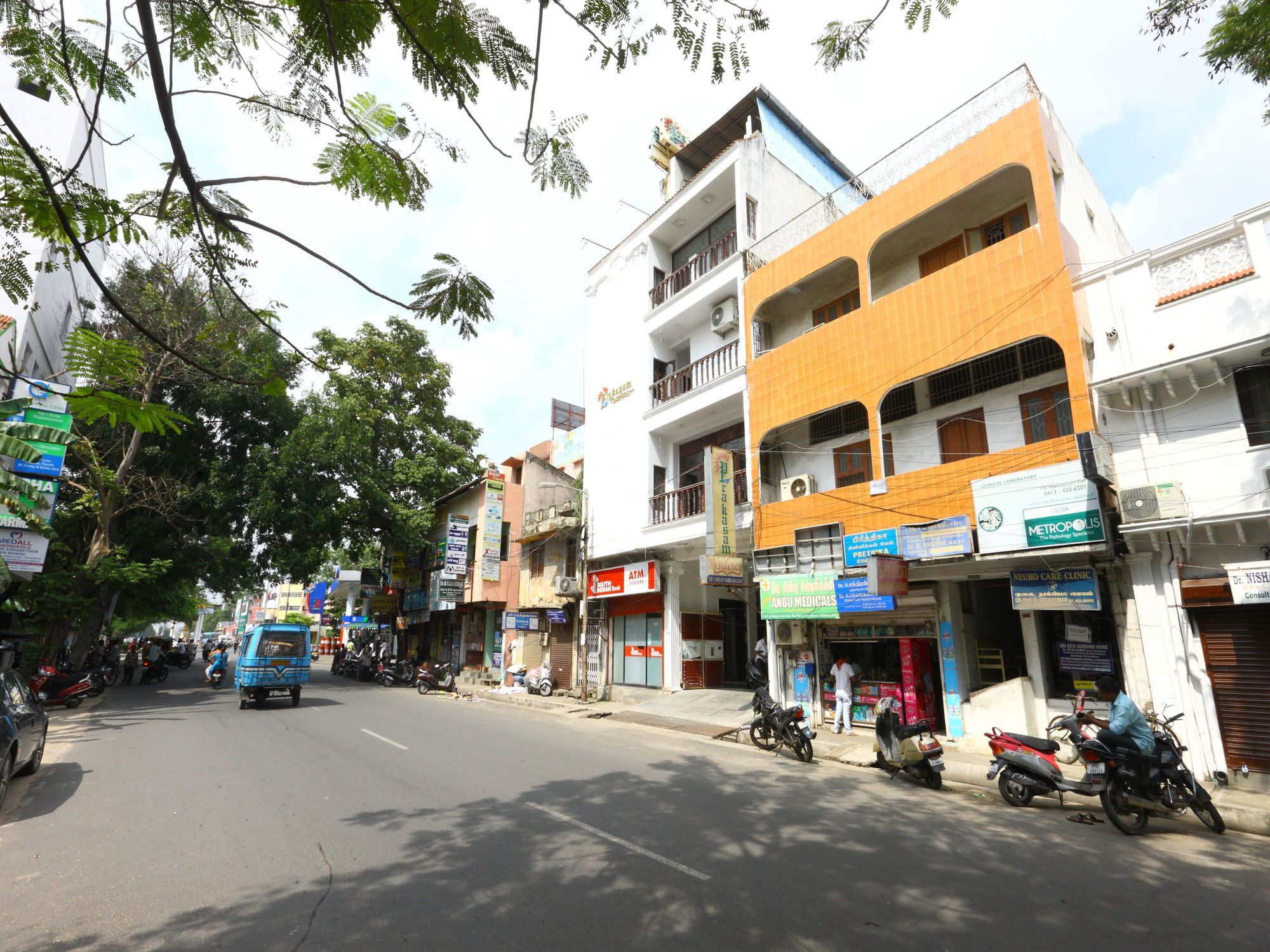 Oyo 094 Bussy St Prakasam Residency Hotel Pondicherry Ngoại thất bức ảnh